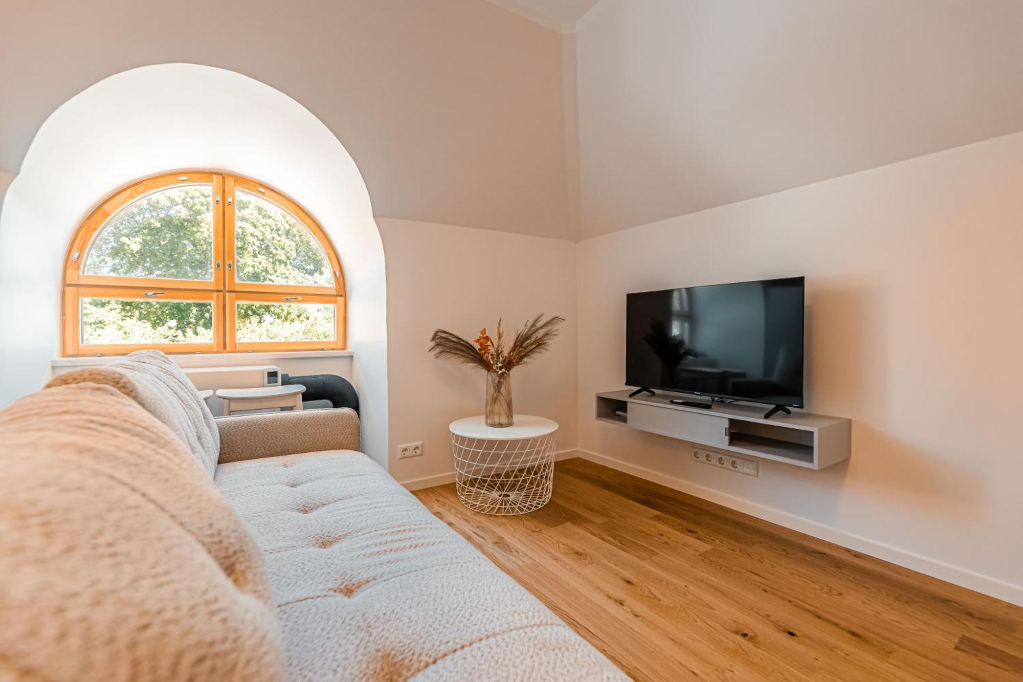 Komandandi Apartments Kuressaare Extérieur photo